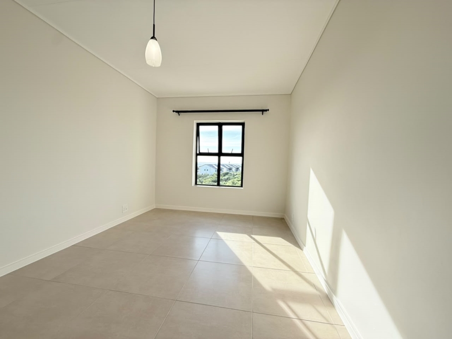 To Let 2 Bedroom Property for Rent in De Zicht Estate Western Cape